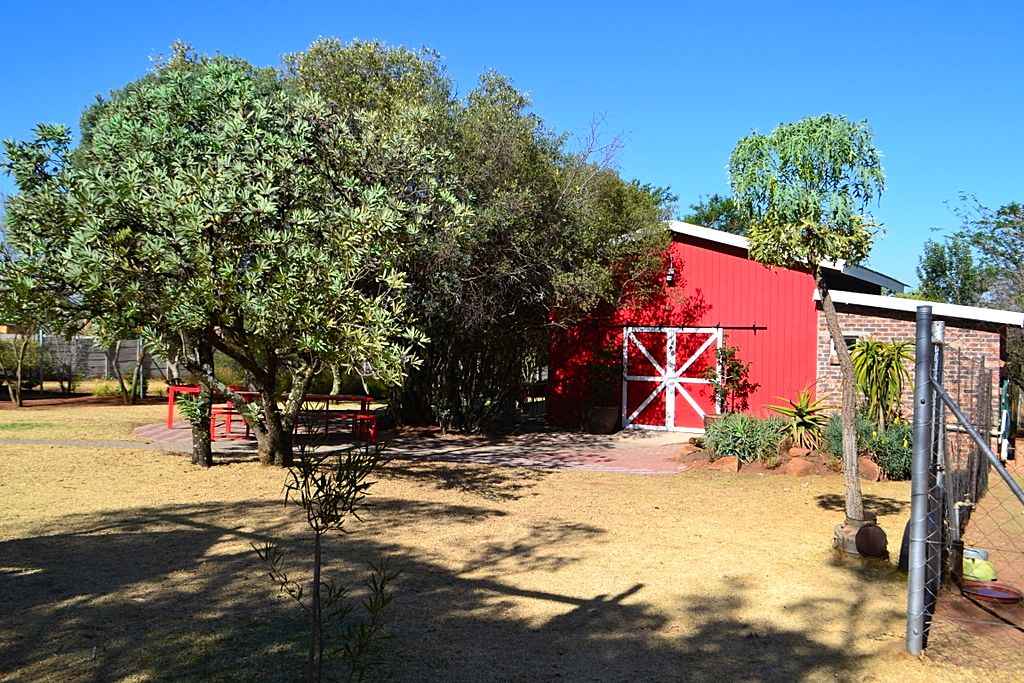 The grounds of the Barn on Boundary Party Venue.