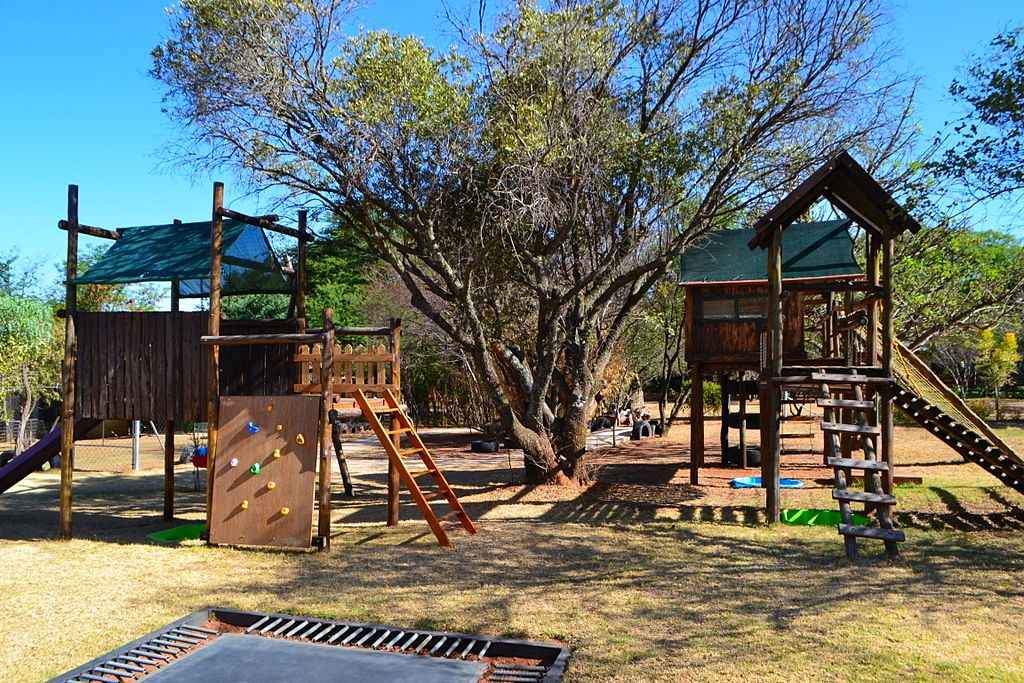 Kiddies playground garden venue for birthday party at the Barn on Boundary Party Venue Johannesburg.